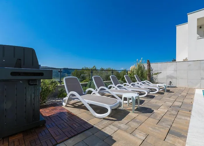 De Shery 2 Casa de Férias