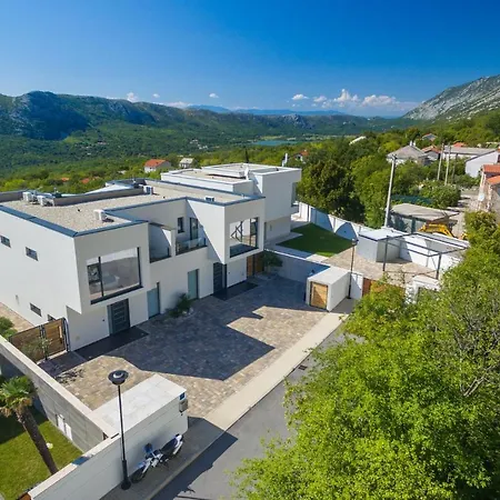 De Shery 2 Holiday home *