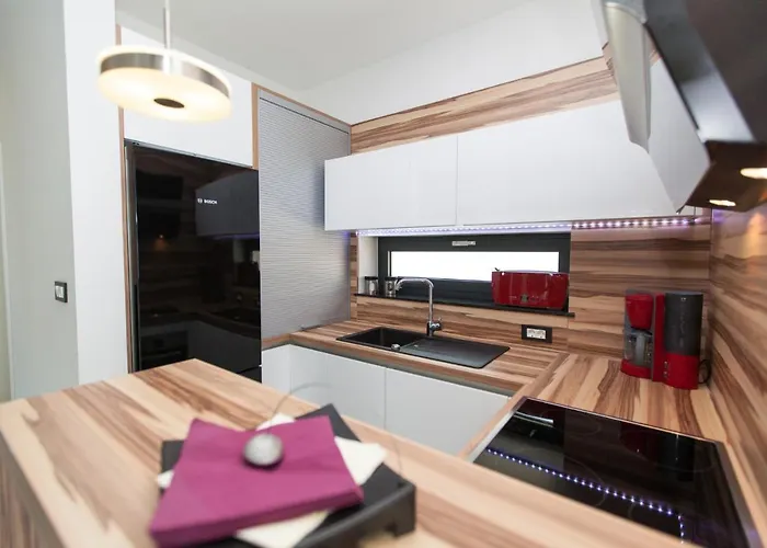 Ferienhaus De Shery 2 *